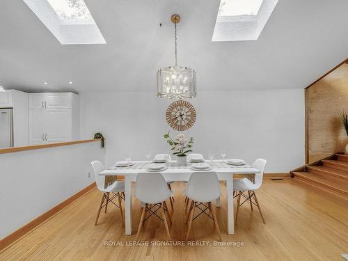 9 Overton Pl, Toronto, ON - Indoor Photo Showing Dining Room