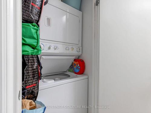 2006-33 Lombard St, Toronto, ON - Indoor Photo Showing Laundry Room