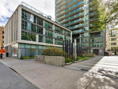 2006-33 Lombard St, Toronto, ON - Outdoor With Facade