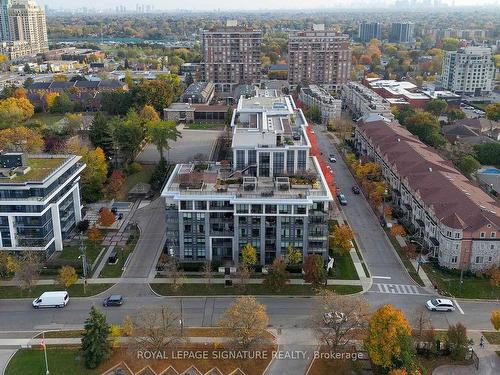 218-21 Clairtrell Rd, Toronto, ON - Outdoor With View