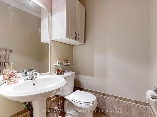 135 William Stephenson Dr, Whitby, ON - Indoor Photo Showing Bathroom