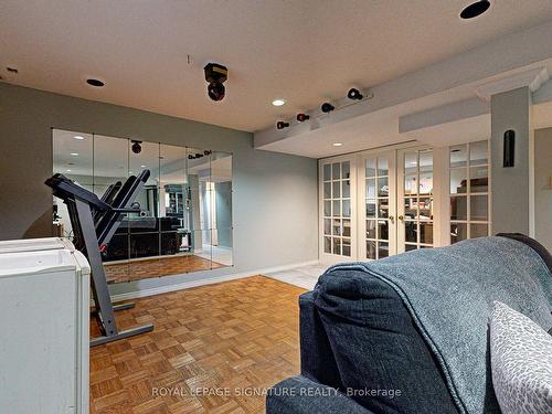 135 William Stephenson Dr, Whitby, ON - Indoor Photo Showing Bedroom