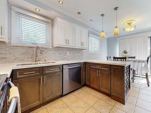 135 William Stephenson Dr, Whitby, ON - Indoor Photo Showing Kitchen With Double Sink