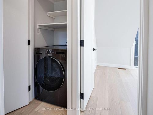 Laneway-20 Kewbeach Ave, Toronto, ON - Indoor Photo Showing Laundry Room