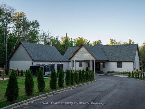 2-9411 Concession Rd, Uxbridge, ON - Outdoor