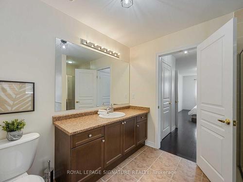 11 Gooseman Cres, Markham, ON - Indoor Photo Showing Bathroom