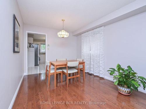 507 Blackstock Rd, Newmarket, ON - Indoor Photo Showing Dining Room