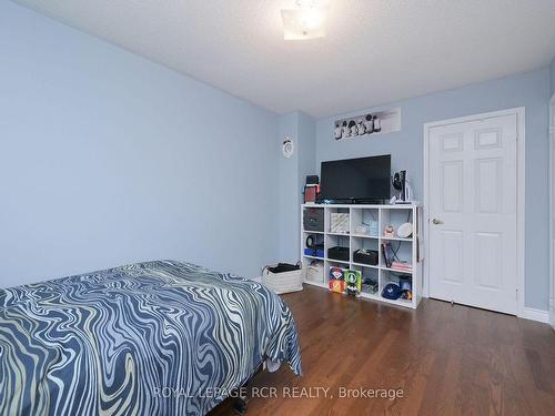 507 Blackstock Rd, Newmarket, ON - Indoor Photo Showing Bedroom