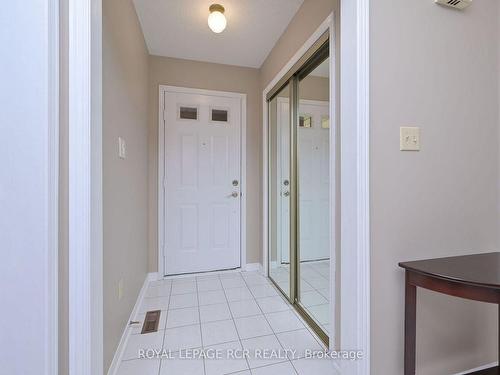 507 Blackstock Rd, Newmarket, ON - Indoor Photo Showing Other Room