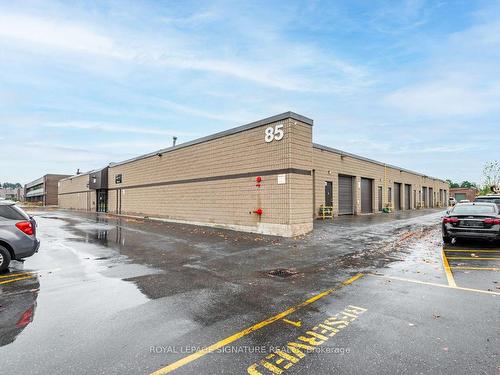 9-85 Ferrier St, Markham, ON 