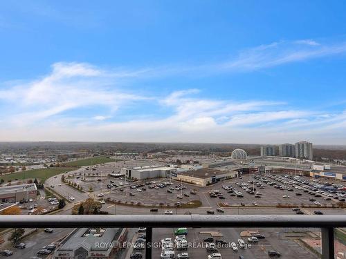 1602-4677 Glen Erin Dr, Mississauga, ON - Outdoor With Balcony With View