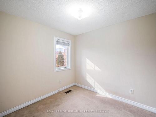 4909 James Austin Dr, Mississauga, ON - Indoor Photo Showing Other Room