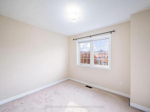 4909 James Austin Dr, Mississauga, ON - Indoor Photo Showing Other Room