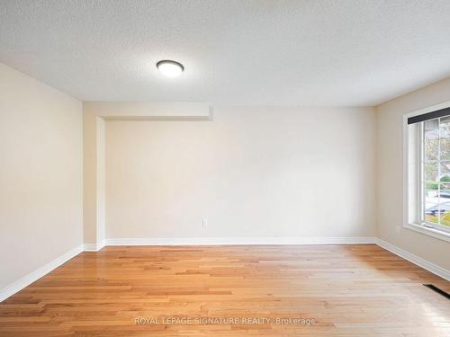 4909 James Austin Dr, Mississauga, ON - Indoor Photo Showing Other Room