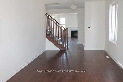 87 Locker Pl, Milton, ON - Indoor Photo Showing Other Room