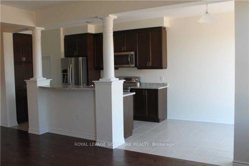 87 Locker Pl, Milton, ON - Indoor Photo Showing Kitchen