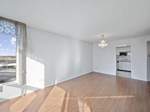 1006-4450 Tucana Court, Mississauga, ON - Indoor