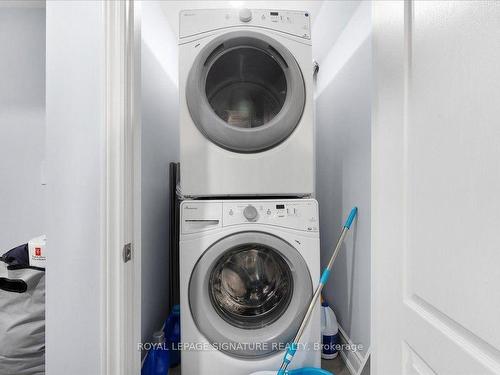 3 Meadowlark Dr, Brampton, ON - Indoor Photo Showing Laundry Room