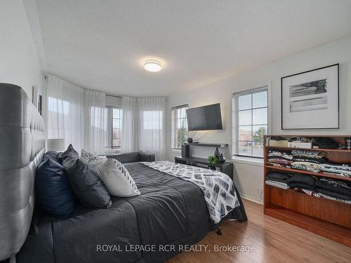 160 Landsbridge St, Caledon, ON - Indoor Photo Showing Bedroom