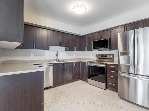 27-2468 Post Rd, Oakville, ON - Indoor Photo Showing Kitchen With Stainless Steel Kitchen