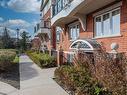 27-2468 Post Rd, Oakville, ON  - Outdoor 