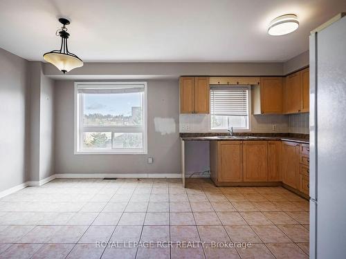 4A Sherbourne St, Orangeville, ON - Indoor Photo Showing Kitchen