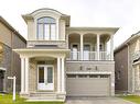 945 Chestnut Hts, Milton, ON  - Outdoor With Facade 