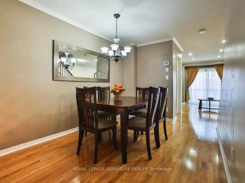 3243 Redpath Circ, Mississauga, ON - Indoor Photo Showing Dining Room