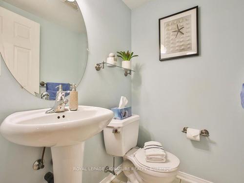 3243 Redpath Circ, Mississauga, ON - Indoor Photo Showing Bathroom