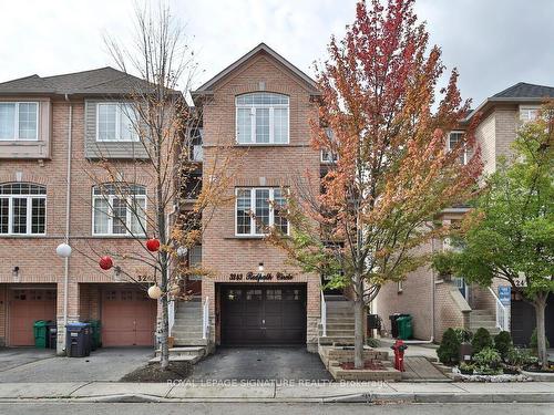 3243 Redpath Circ, Mississauga, ON - Outdoor With Facade