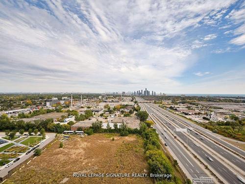 1807-36 Zorra St, Toronto, ON - Outdoor With View