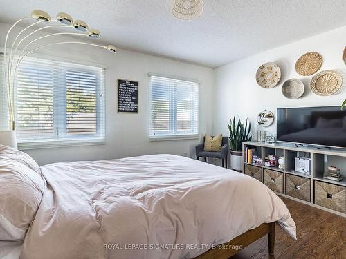 Bl131-131 Brickworks Lane, Toronto, ON - Indoor Photo Showing Bedroom