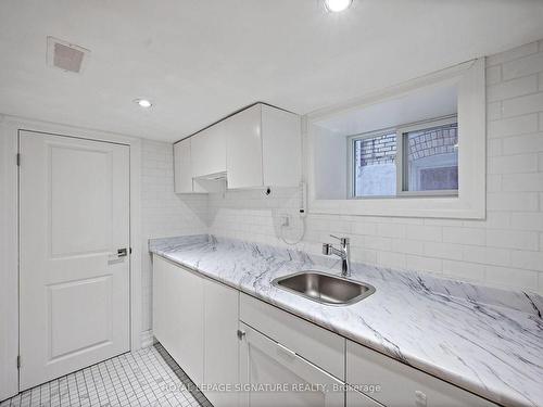 503 Windermere Ave, Toronto, ON - Indoor Photo Showing Kitchen