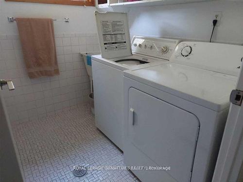 Bsmt-2587 Burslem Rd, Mississauga, ON - Indoor Photo Showing Laundry Room