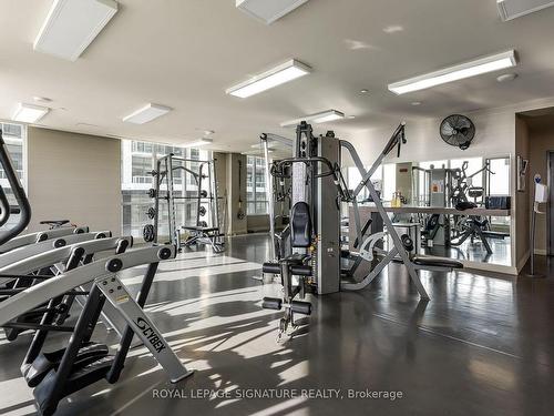 B415-60 Annie Craig Dr, Toronto, ON - Indoor Photo Showing Gym Room