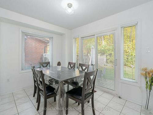 5528 Woodchase Cres, Mississauga, ON - Indoor Photo Showing Dining Room