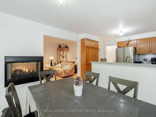 5528 Woodchase Cres, Mississauga, ON - Indoor With Fireplace