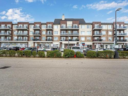 211-50 Sky Harbour Dr, Brampton, ON - Outdoor With Balcony With Facade