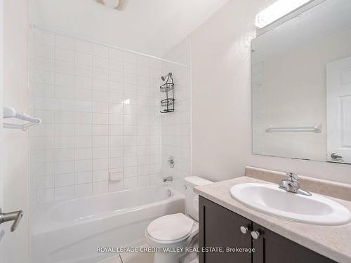 211-50 Sky Harbour Dr, Brampton, ON - Indoor Photo Showing Bathroom