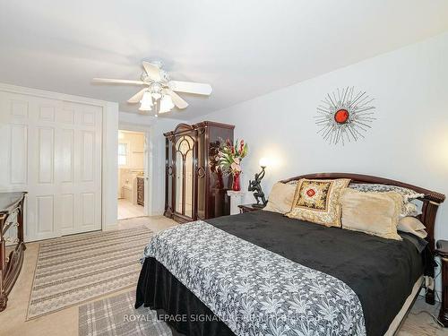 1230 Fleet St, Mississauga, ON - Indoor Photo Showing Bedroom