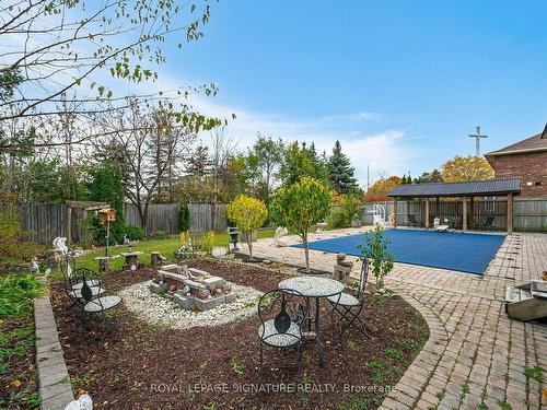 1230 Fleet St, Mississauga, ON - Outdoor With Backyard