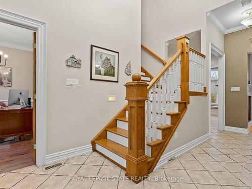 48 Tuscani Dr, Hamilton, ON - Indoor Photo Showing Other Room