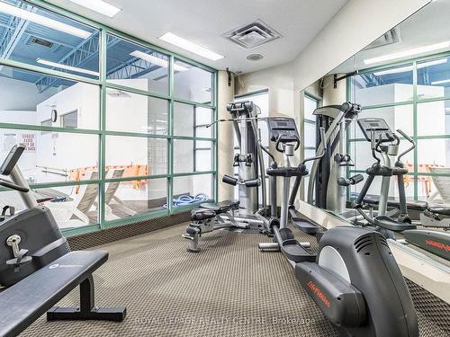 1117-4185 Shipp Drive, Mississauga, ON - Indoor Photo Showing Gym Room