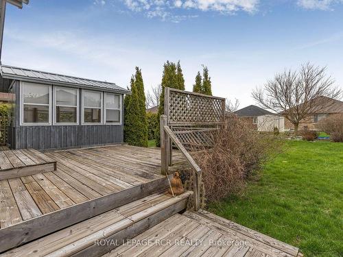 62 Springdale Dr, Kawartha Lakes, ON - Outdoor With Deck Patio Veranda