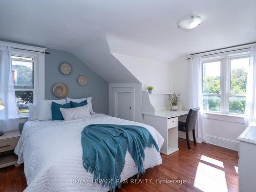 22 Mill St E, East Luther Grand Valley, ON - Indoor Photo Showing Bedroom