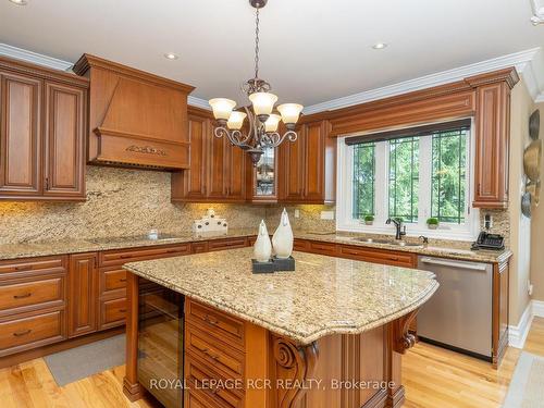 4987 Fourth Line, Erin, ON - Indoor Photo Showing Kitchen