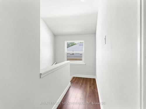 115 Lancaster St W, Kitchener, ON - Indoor Photo Showing Other Room