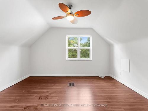 115 Lancaster St W, Kitchener, ON - Indoor Photo Showing Other Room