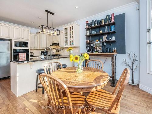 668 Cedar St, Shelburne, ON - Indoor Photo Showing Dining Room