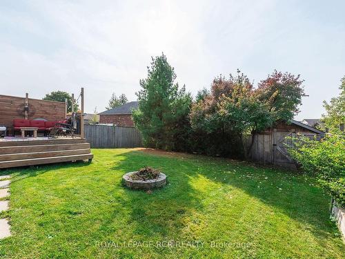 668 Cedar St, Shelburne, ON - Outdoor With Backyard